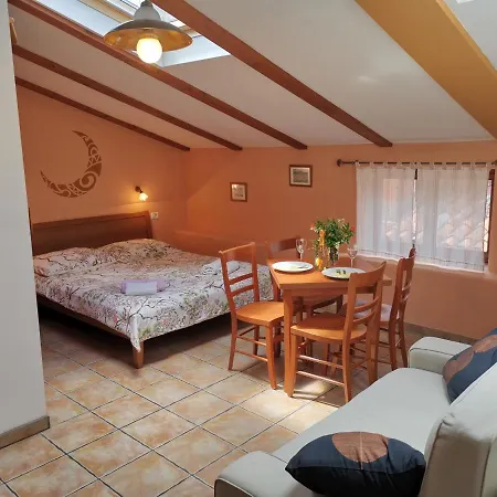 Bevk Apartment *