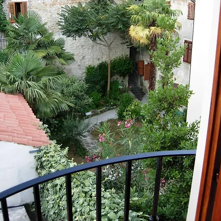 Bevk Apartment *