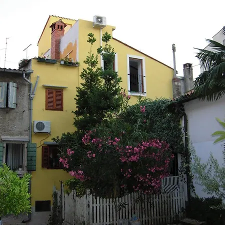 Apartma Bevk *